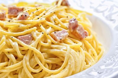 pasta carbonara receta tradicional