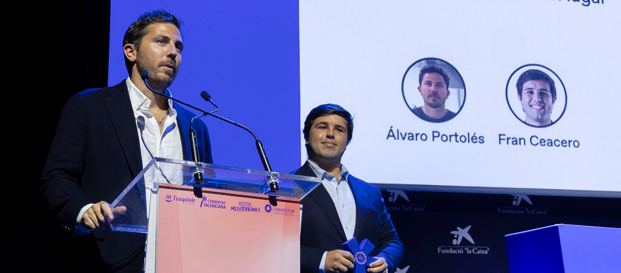 Representantes de Tu Arrocero recogiendo el premio a Innovación y Calidad